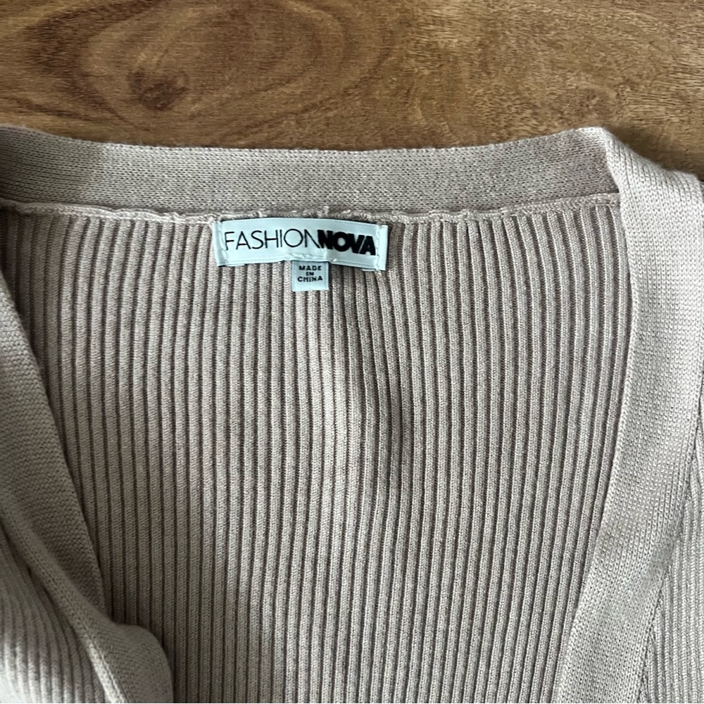 Fashion Nova Ribbed Button-Front Set - Taupe - Picture 5 of 8